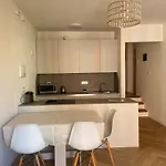 5 Terre شقة